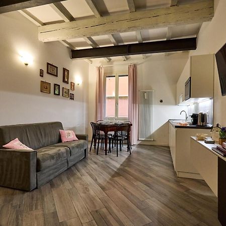 La Torre Lunga -Smart Working- 150 M Dalle-From Due Torri-Two Towers Болонья Екстер'єр фото