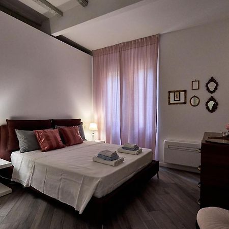 La Torre Lunga -Smart Working- 150 M Dalle-From Due Torri-Two Towers Болонья Екстер'єр фото